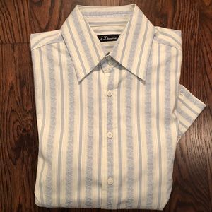 Men’s casual button down shirt